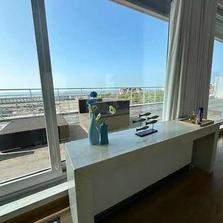 Penthouse With Seaview *